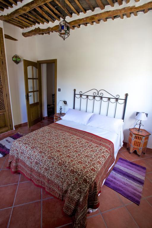 Casa Carole - 3 Bedroom Luxury Apartment Bubión Oda fotoğraf